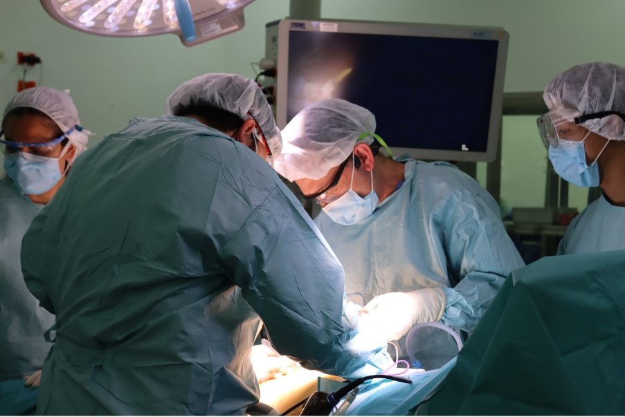 Cirugia robotica FSFB