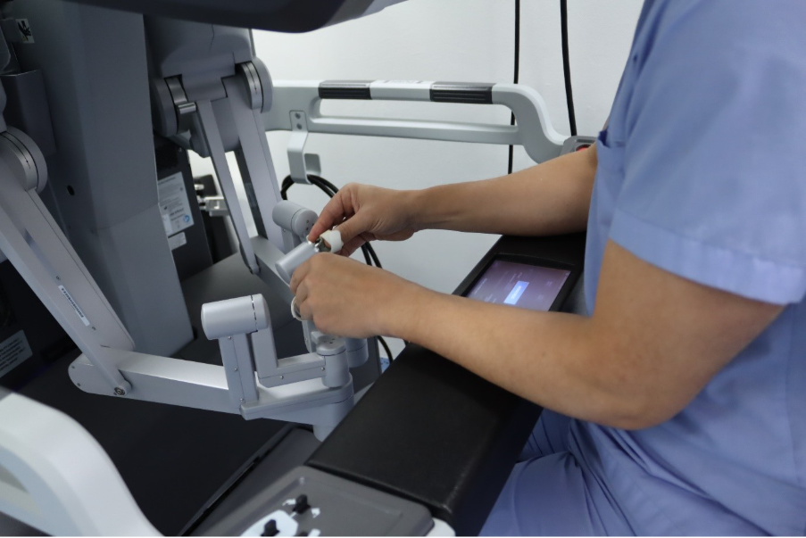 Cirugia robotica FSFB